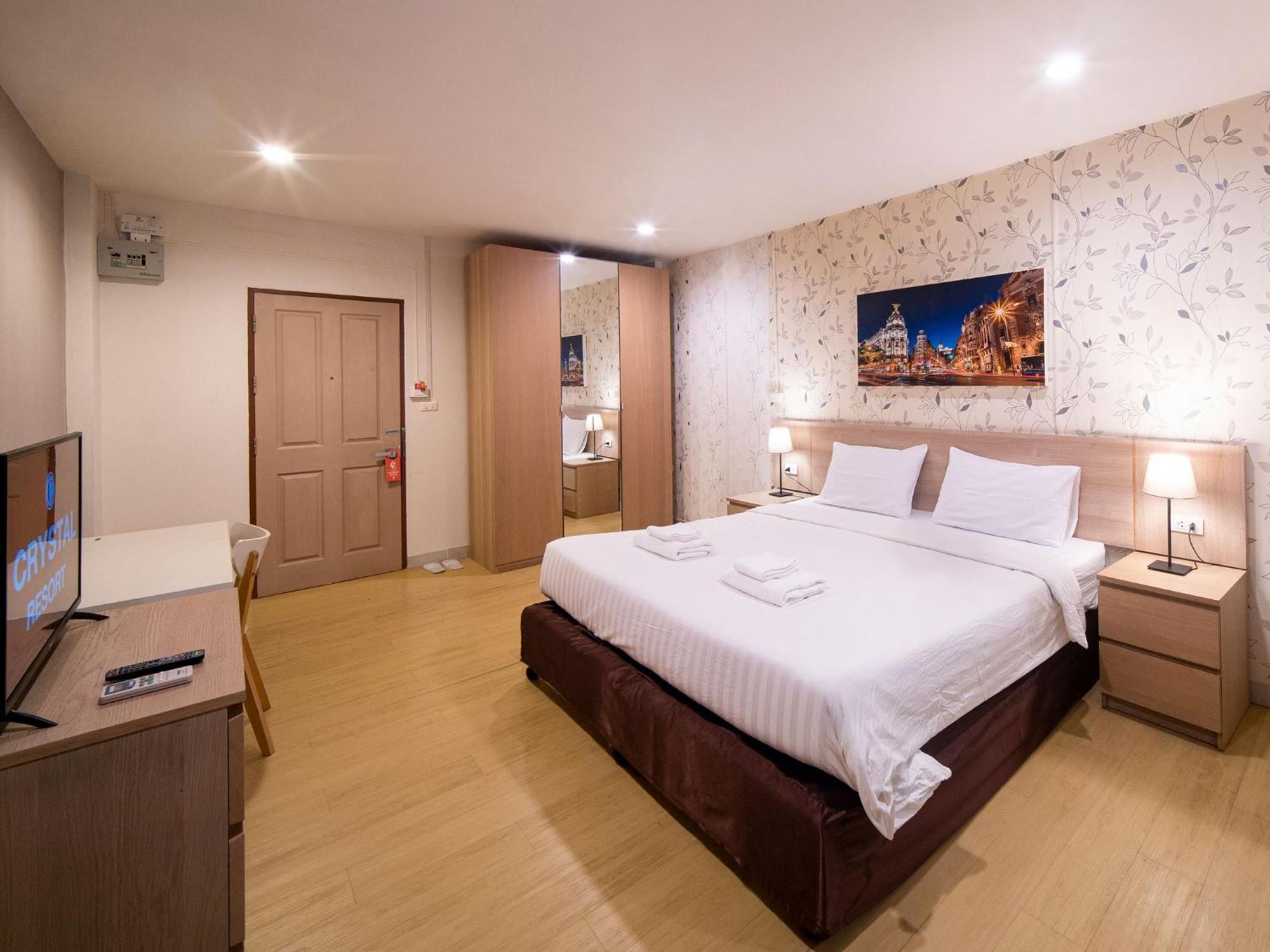 Crystal Resort Korat Nakhon Ratchasima Ngoại thất bức ảnh