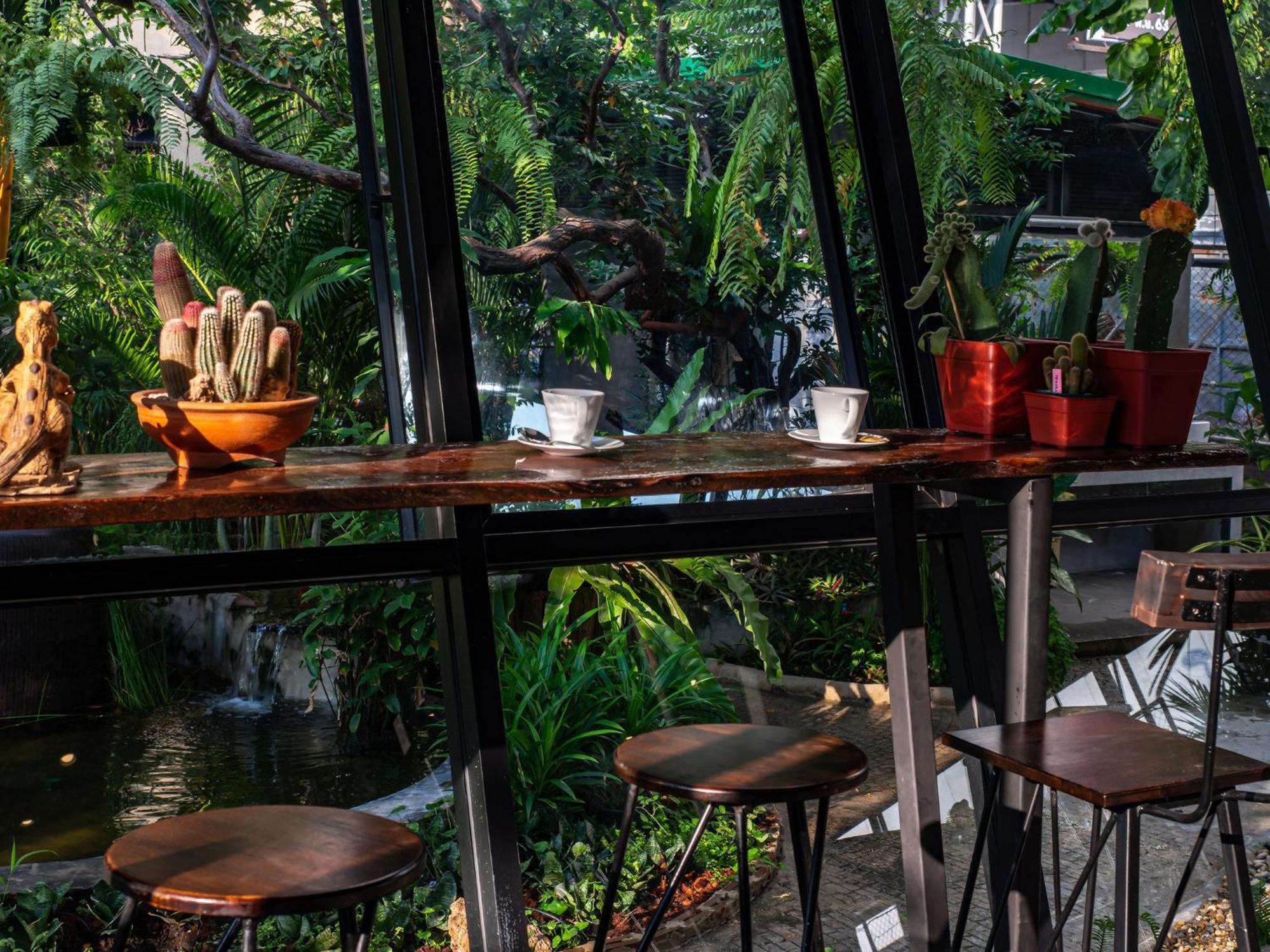 Crystal Resort Korat Nakhon Ratchasima Ngoại thất bức ảnh