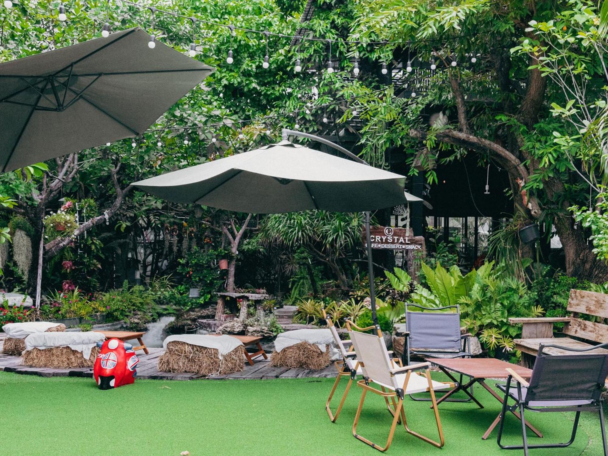 Crystal Resort Korat Nakhon Ratchasima Ngoại thất bức ảnh